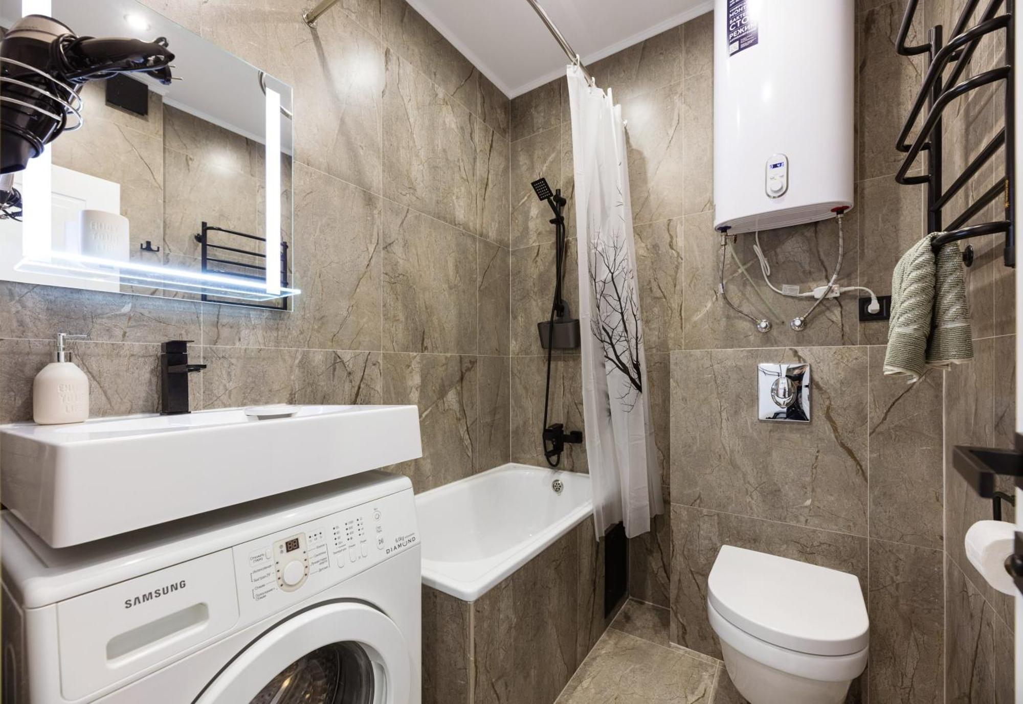 Apartamento Квартири Люкс Метро Чернігівська Kiev Exterior foto